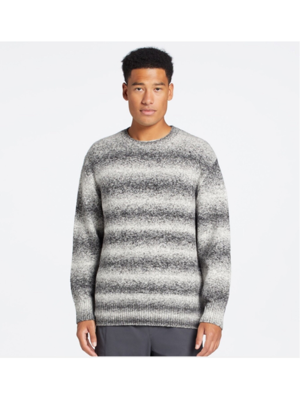 VRST Men's Relaxed Fit Cozy gray striped Sweater Size L Nwt